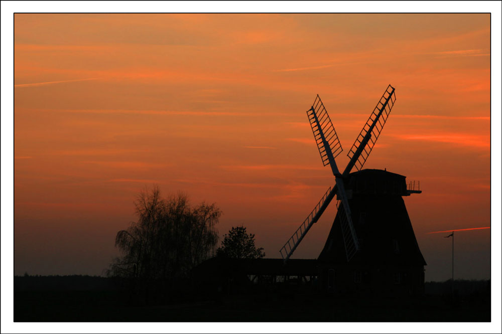 Mühle im Abendlicht