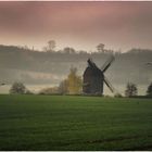 Mühle im Morgendunst