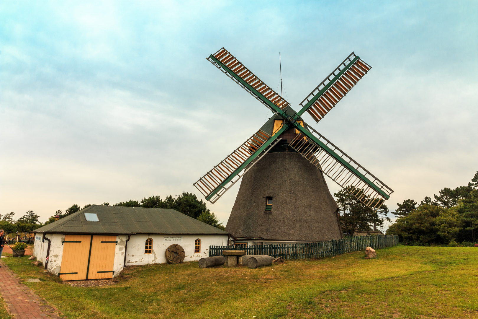 Mühle in Nebel auf Amrum