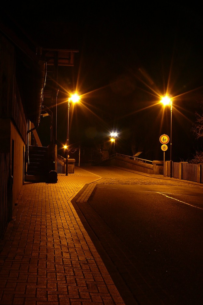 Mühlenbrücke im Schein der Nacht