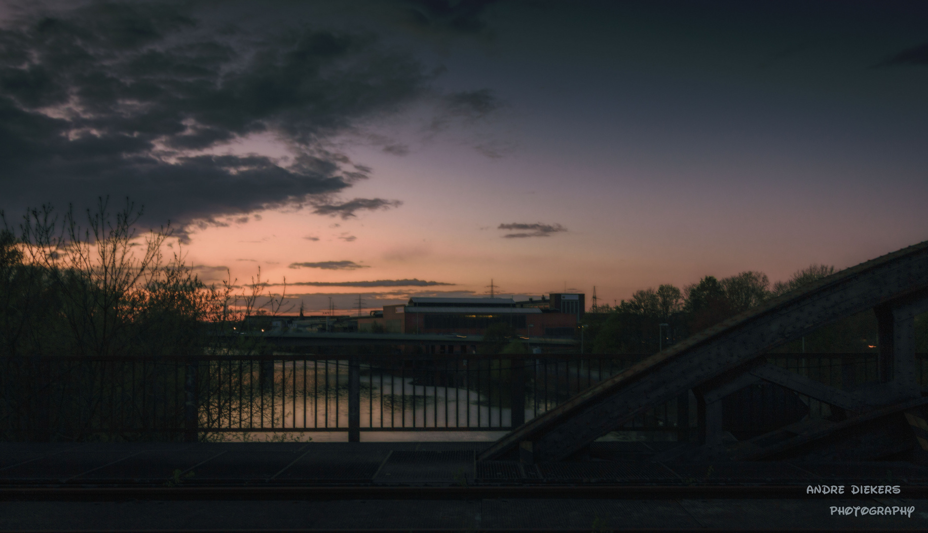 Mühlheim Abendstimmung ein Schöner tag geht zu ende