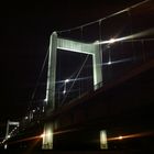Mülheimer Brücke bei Nacht