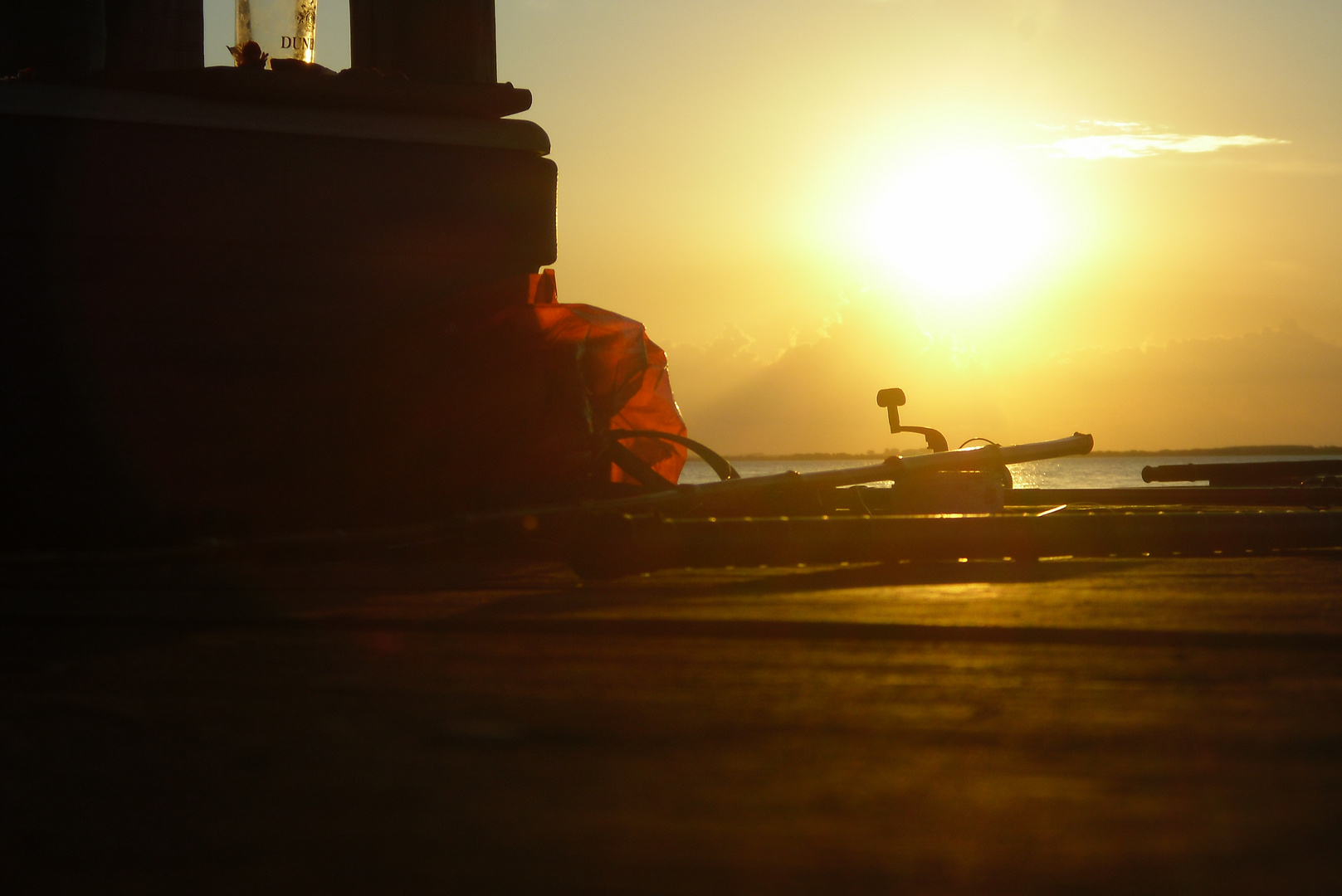 MUELLE Y SOL