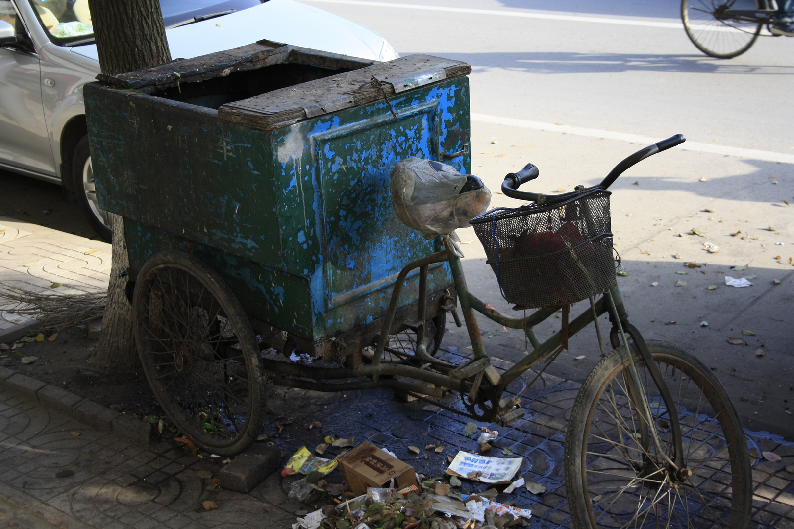 Müllfahrrad.