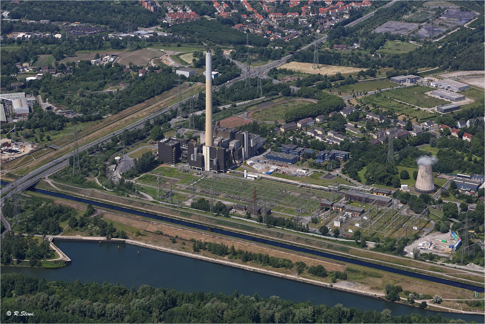 Müllheizkraftwerk EssenKarnap Foto & Bild industrie und technik