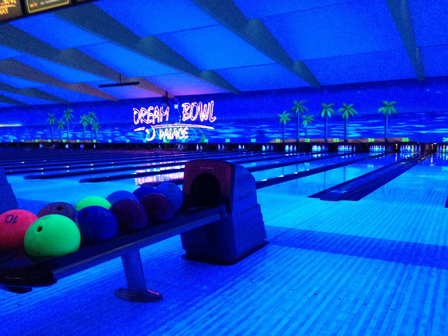 München Dream Bowl Palace Foto & Bild architektur, münchen dream bowl