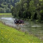 München - Floßfahrt in den Mai