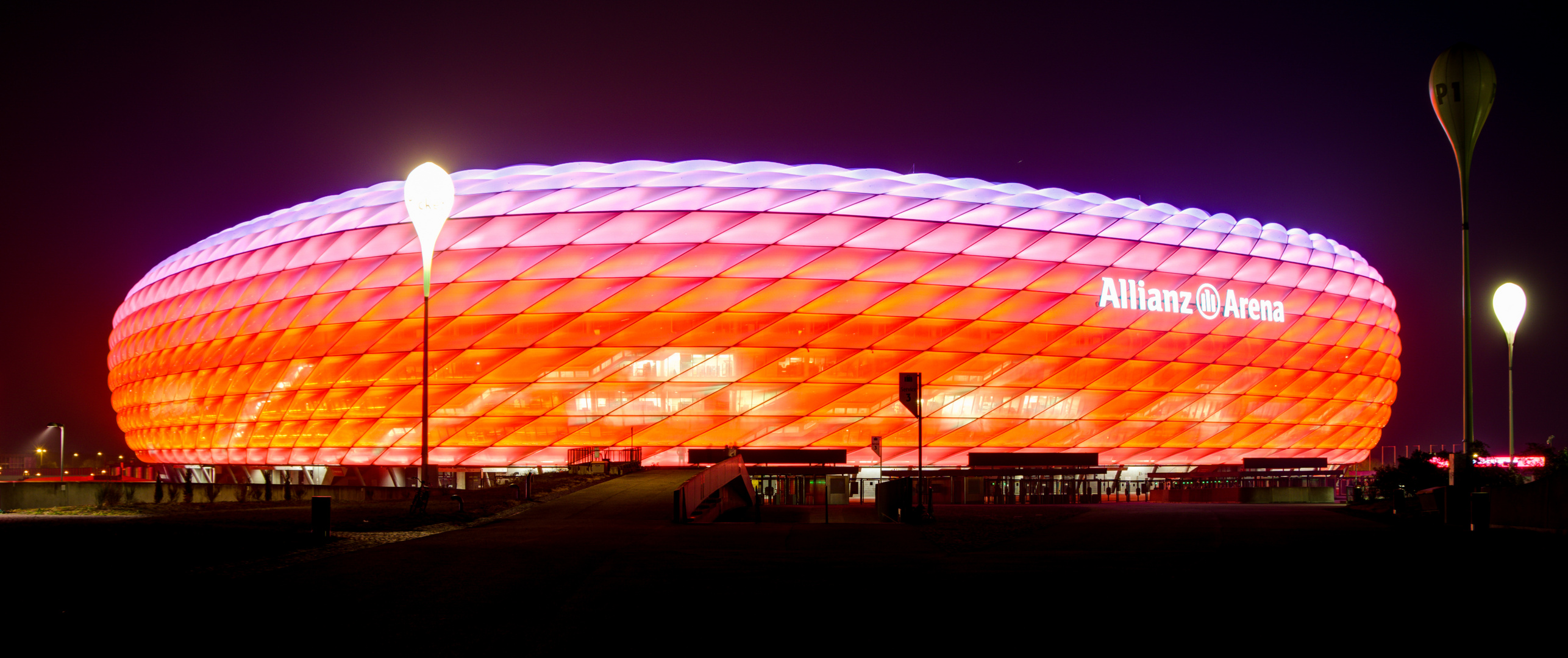 München Fröttmaning - Allianz Arena - 01