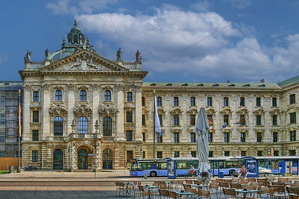 MÜNCHEN - Justizpalast -