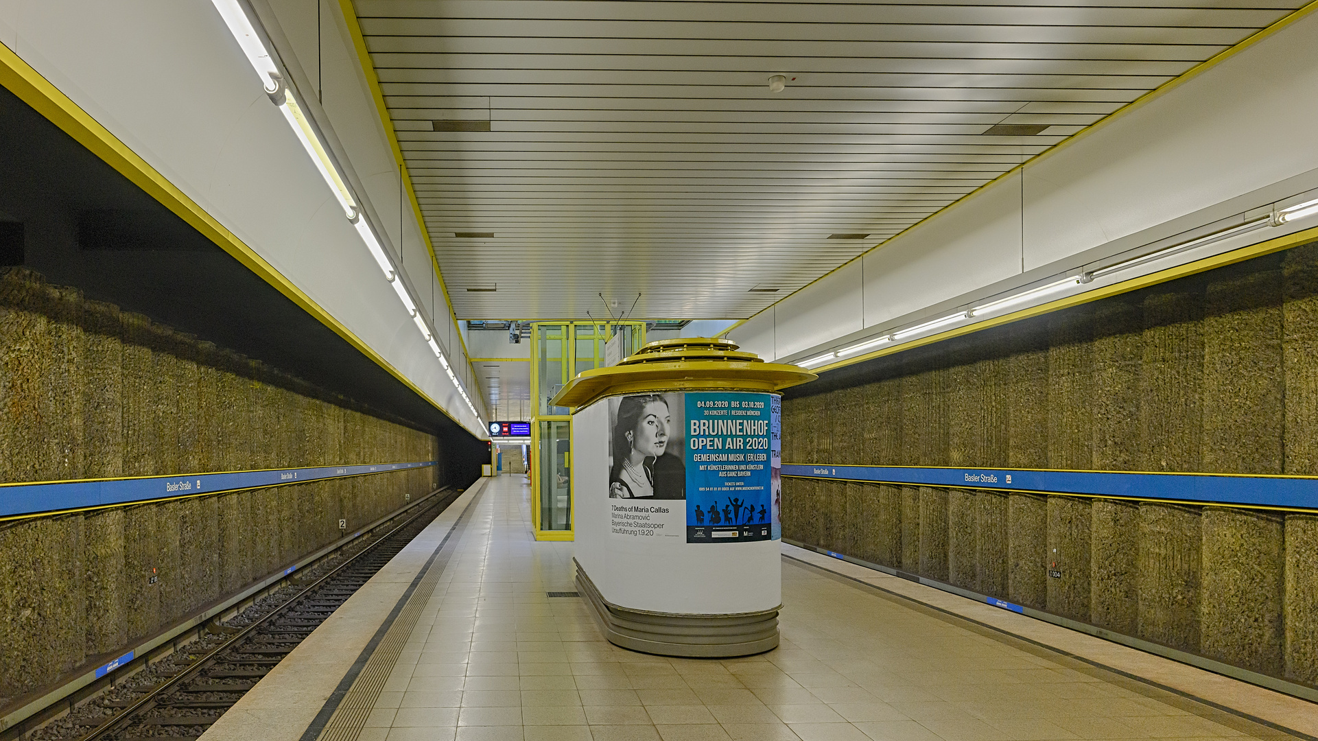 München, Linie U3, Station 'Basler Straße'