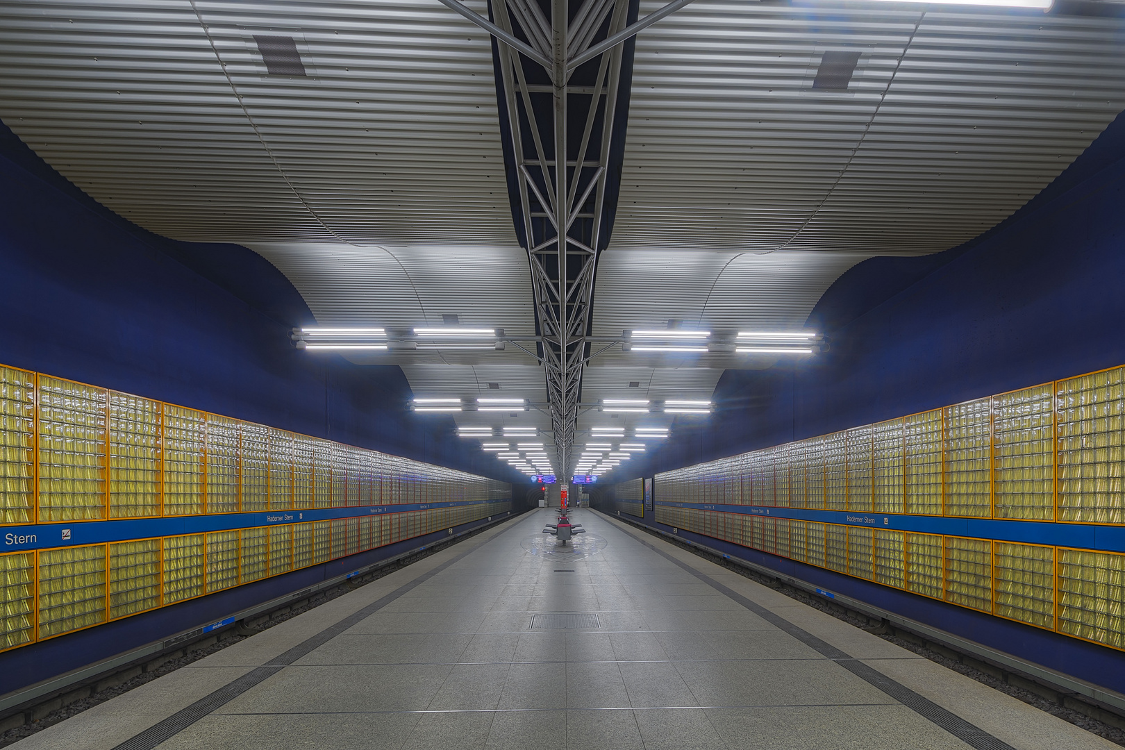 München, Linie U6, Station 'Haderner Stern'