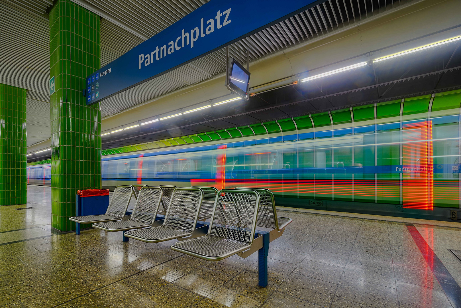 München, Linie U6, Station 'Partnachplatz'