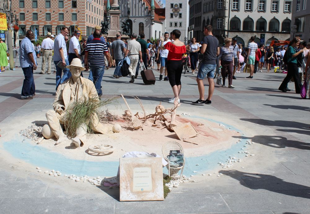 München Marienplatz - Straßenkünstler