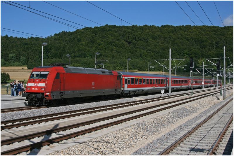München-Nürnberg-Express in Kinding (Altmühltal)