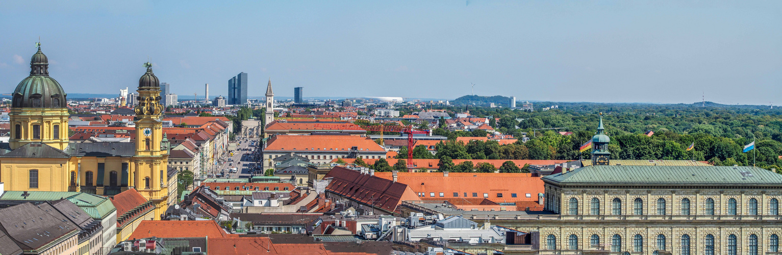 München  -  über den Dächern #2