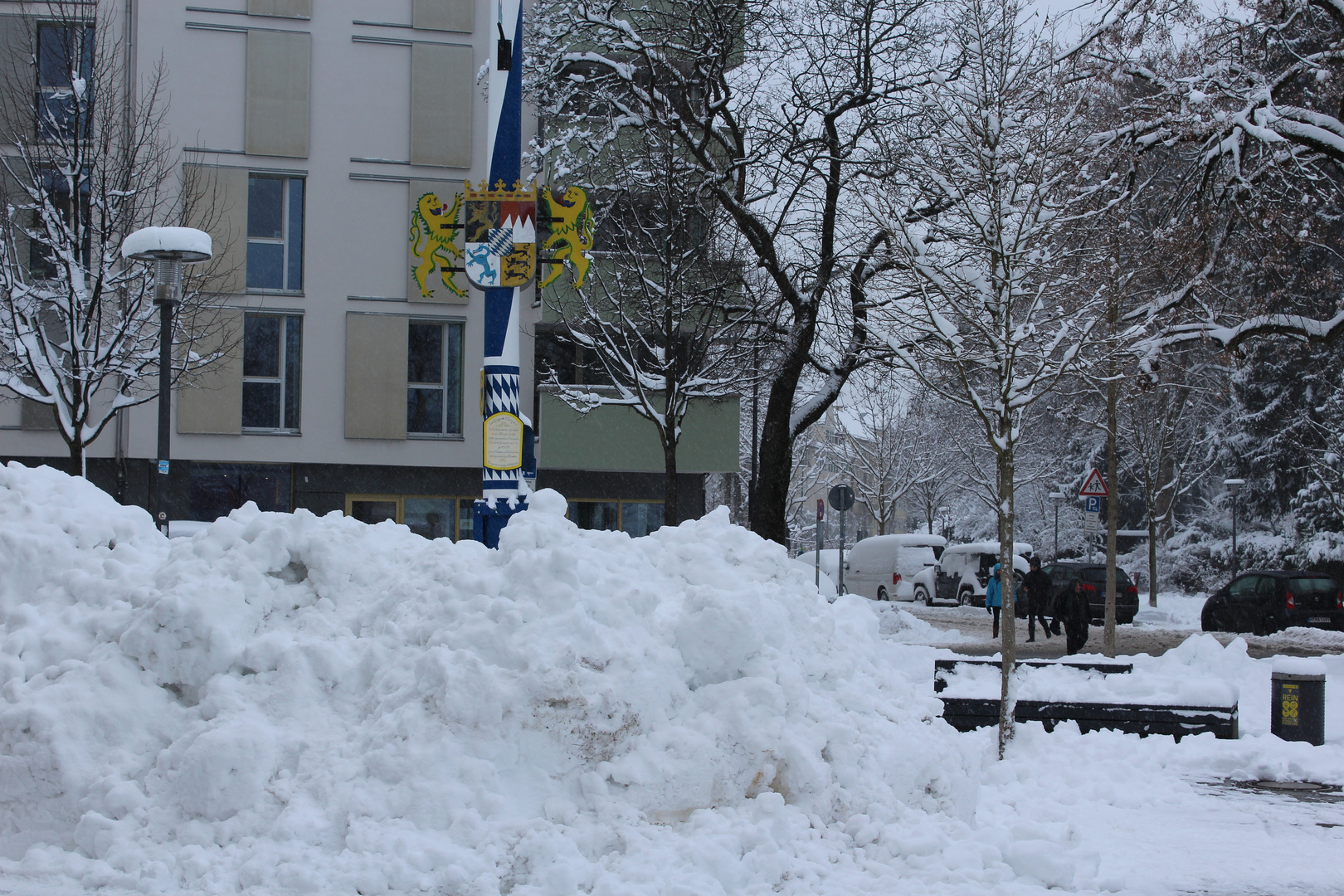 München versinkt im Schnee