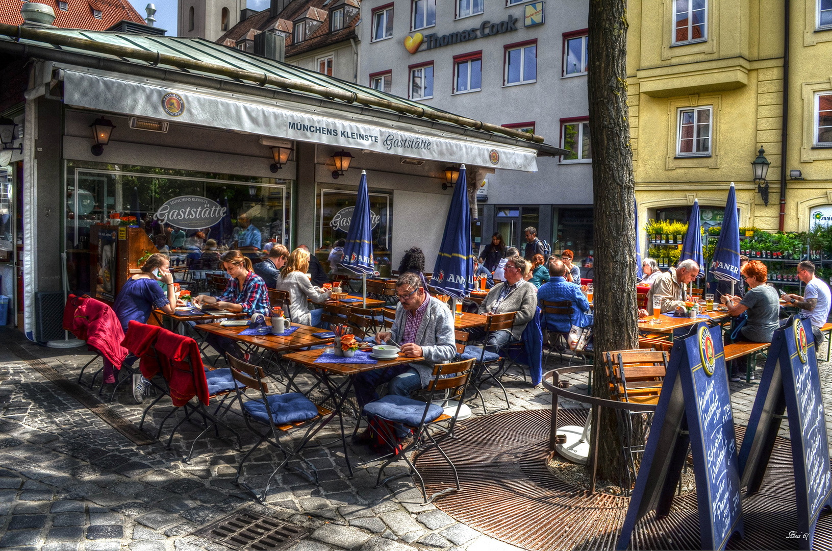 Münchens kleinste Gaststätte ...