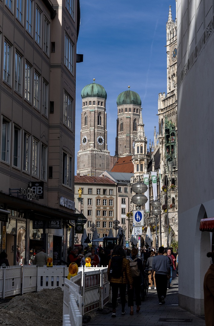 Münchner Durchblicke - I -