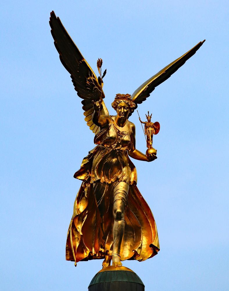 Münchner Friedensengel bei Tag Foto & Bild | münchen, stadt