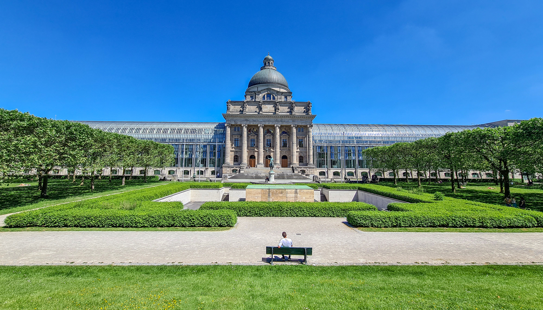 Münchner Hofgarten