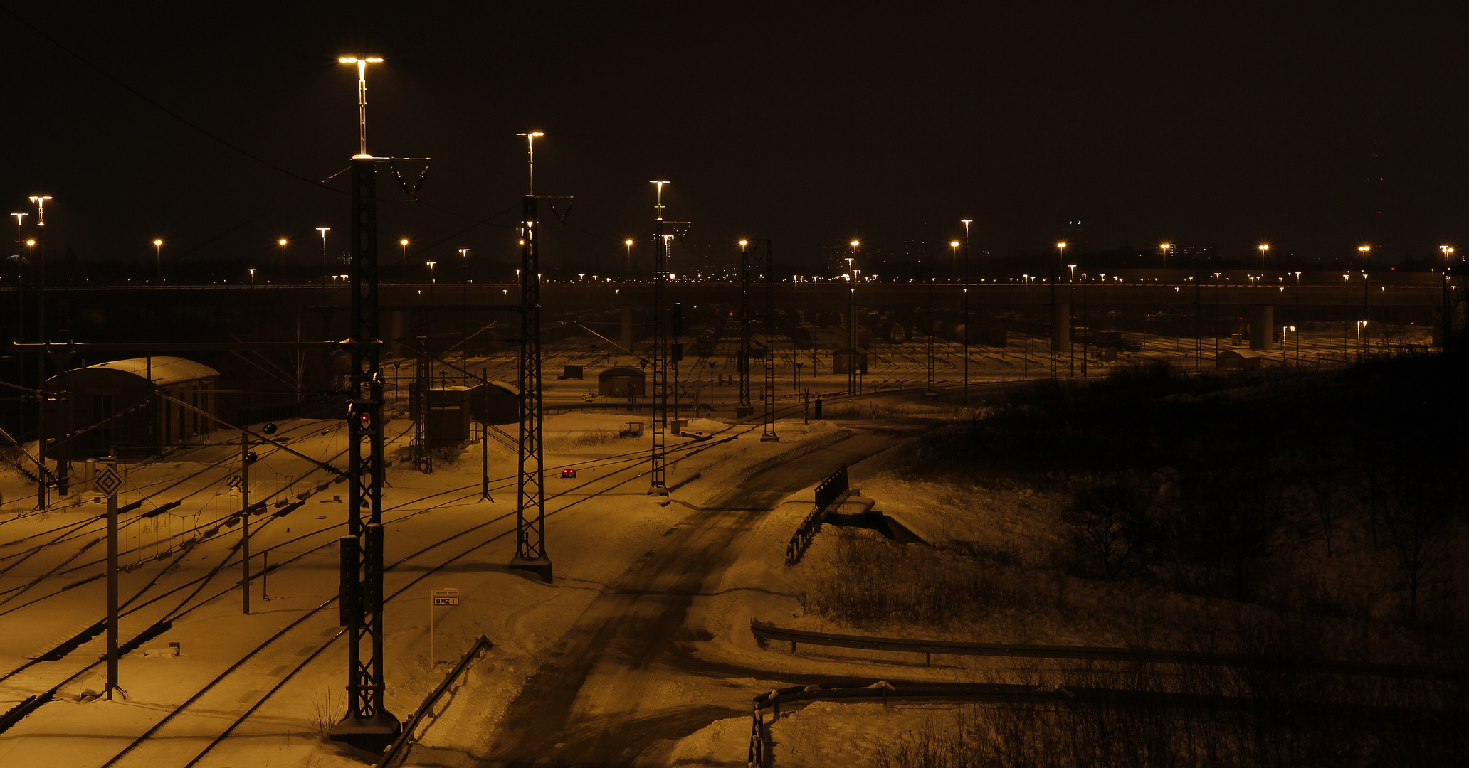 Münchner Rangierbahnhof bei Nacht