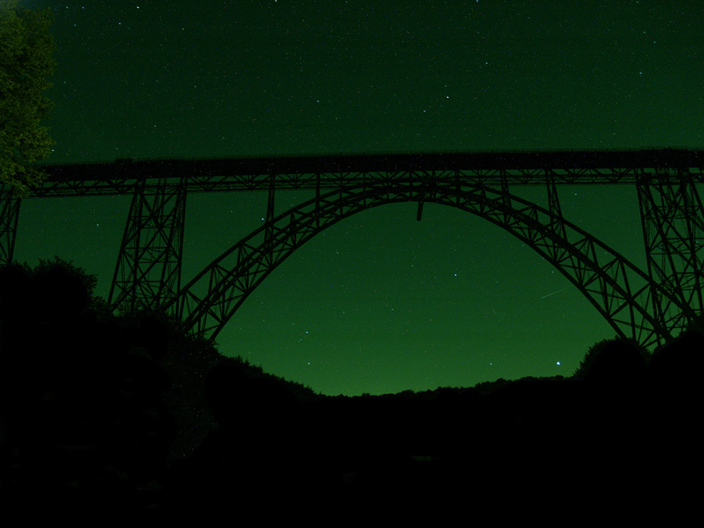 Müngstener Brücke bei Nacht