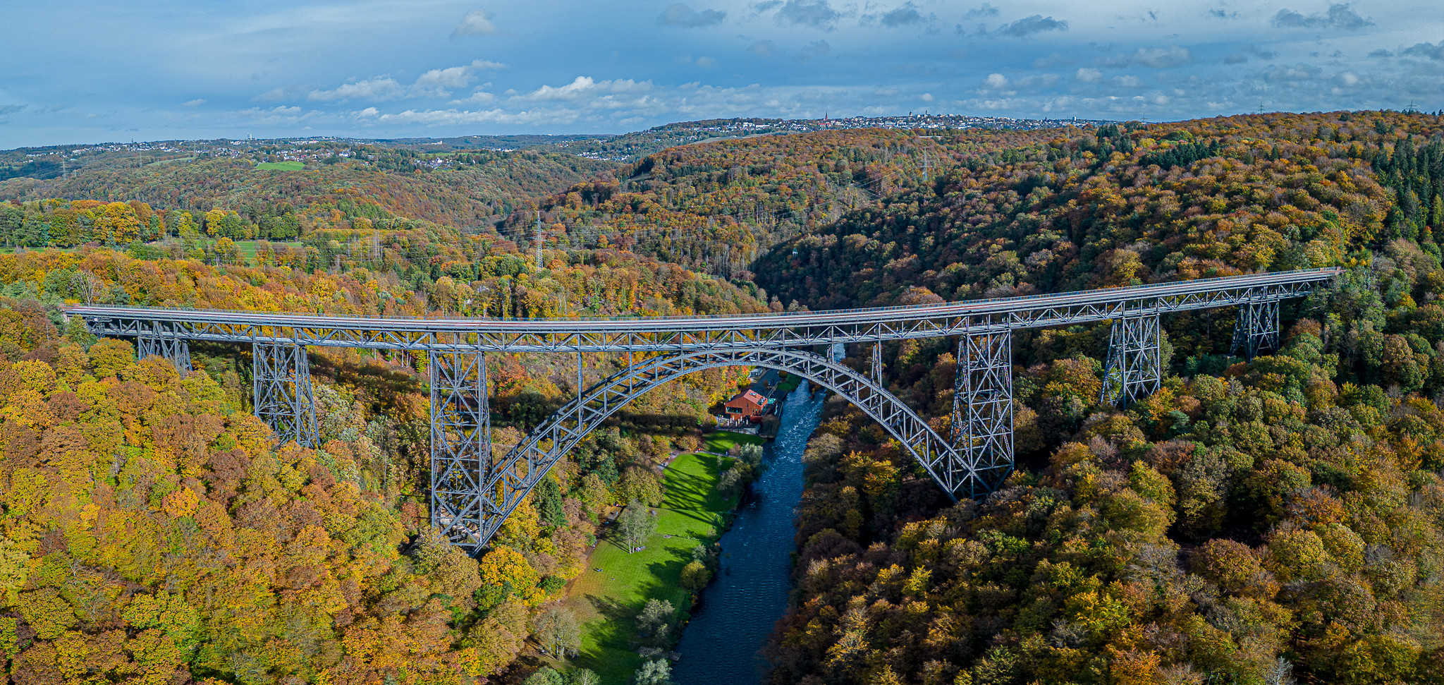 Müngstener Brücke im Herbst 