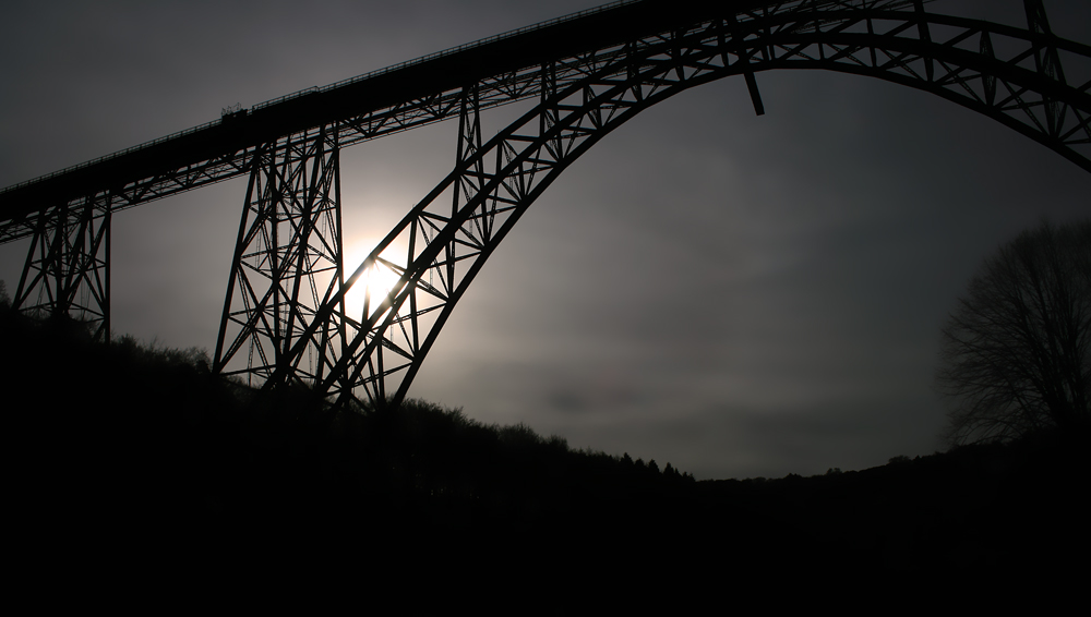 Müngstener Eisenbahnbrücke