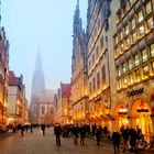 Münster Prinzipalmarkt und Lamberi im Nebel 2