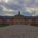 Münster Schloss am Tag