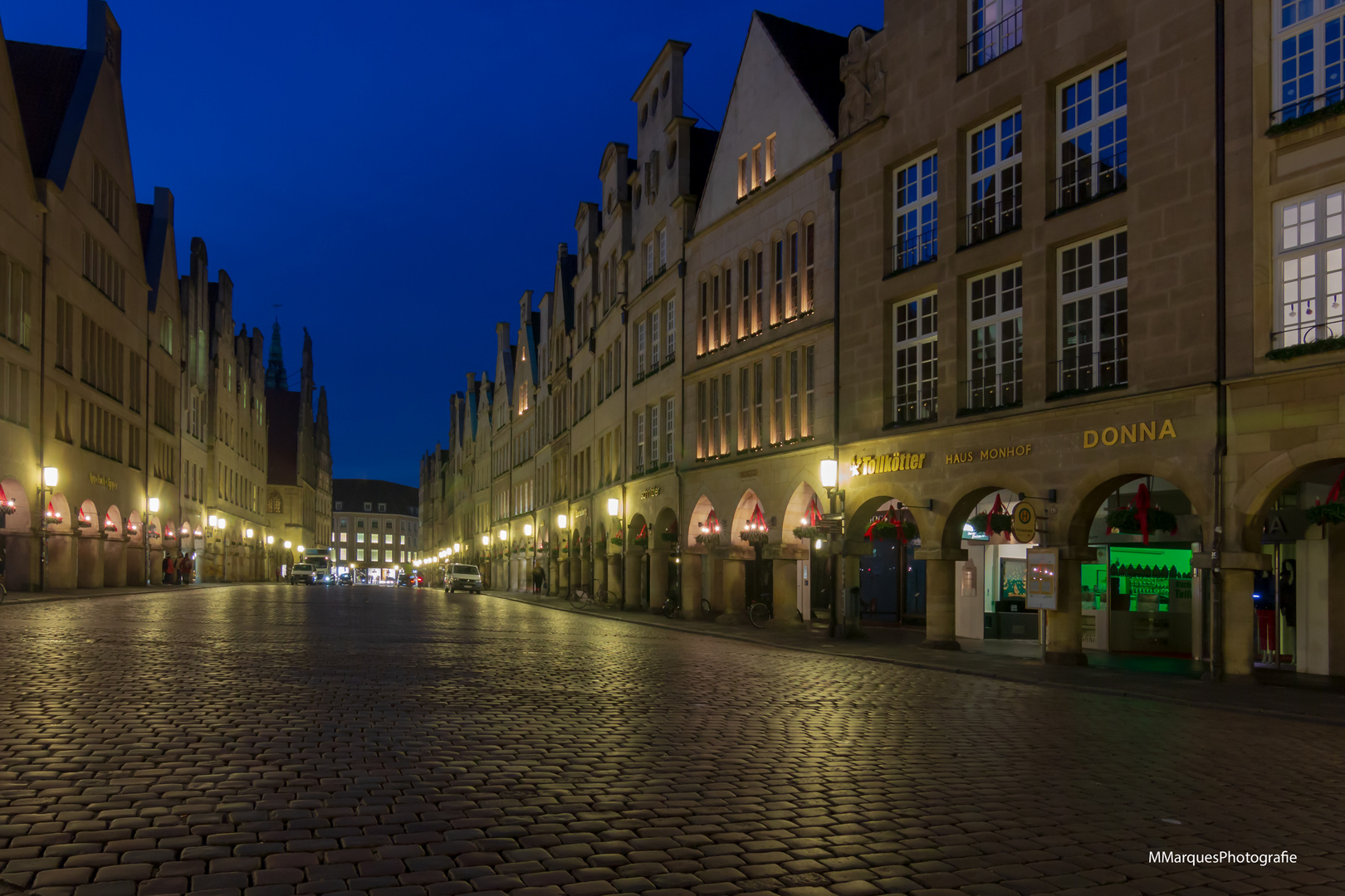 Münster zu Blaue Stunde