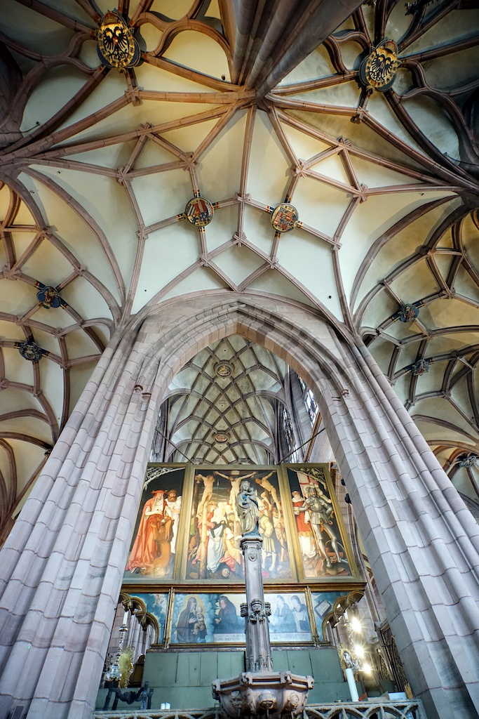 Münster zu Freiburg, Rückansicht Chor