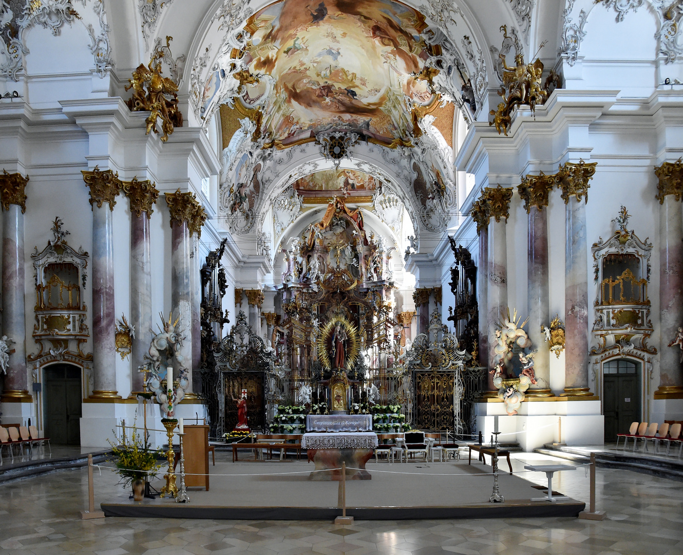 Münster Zwiefalten Blick in den Chor