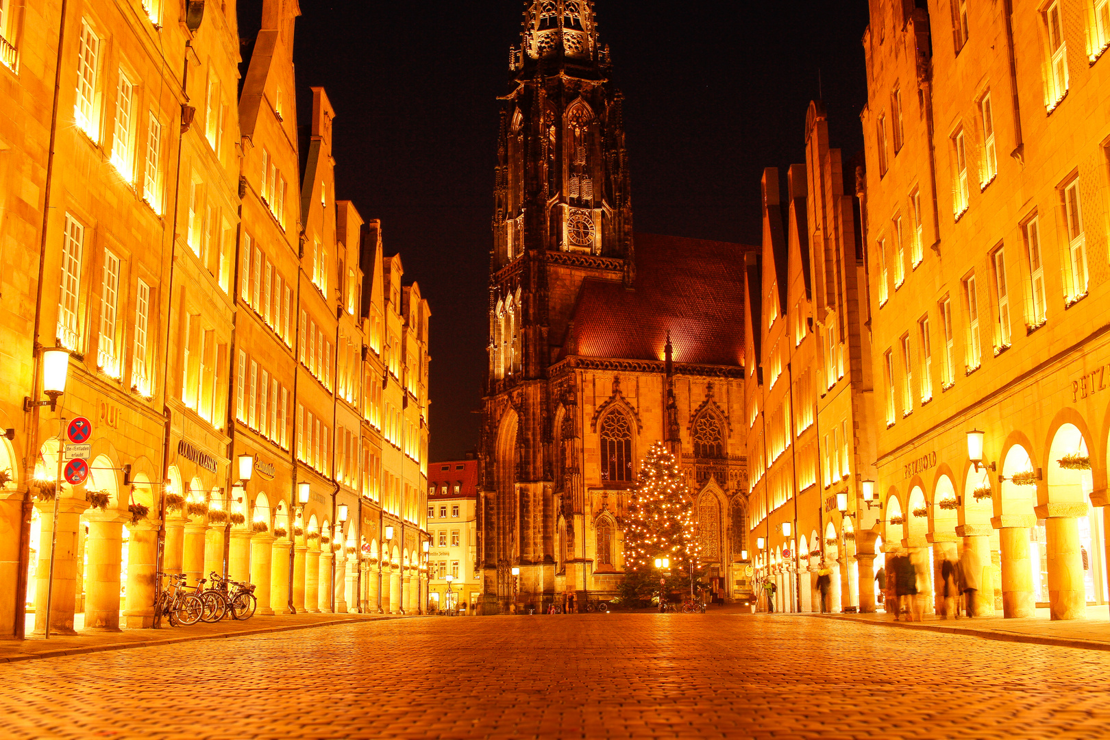 Münsteraner Klassiker - Prinzipalmarkt mit Lambertikirche