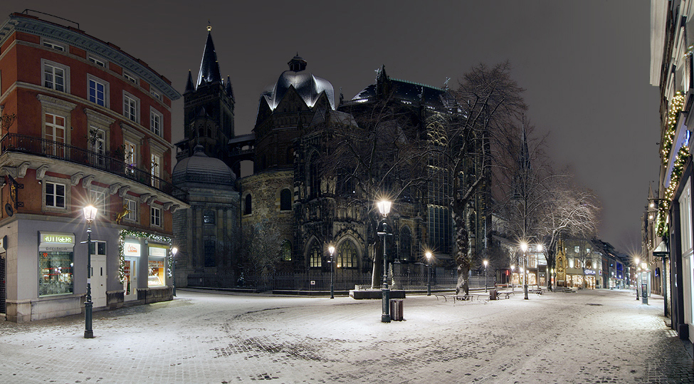 Münsterplatz an einem kalten Januarabend