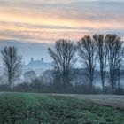 Münzenberg im Morgennebel