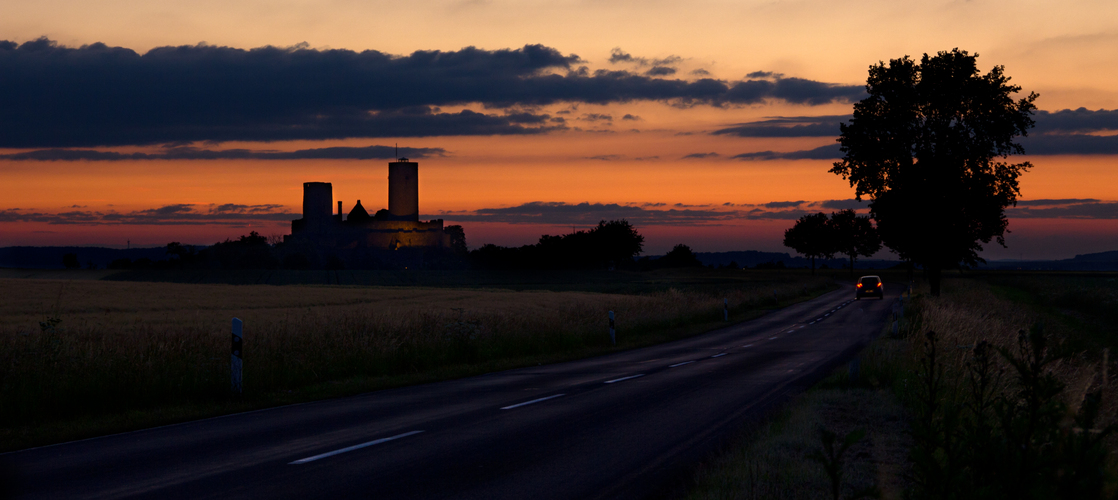 Münzenburg im Abendrot