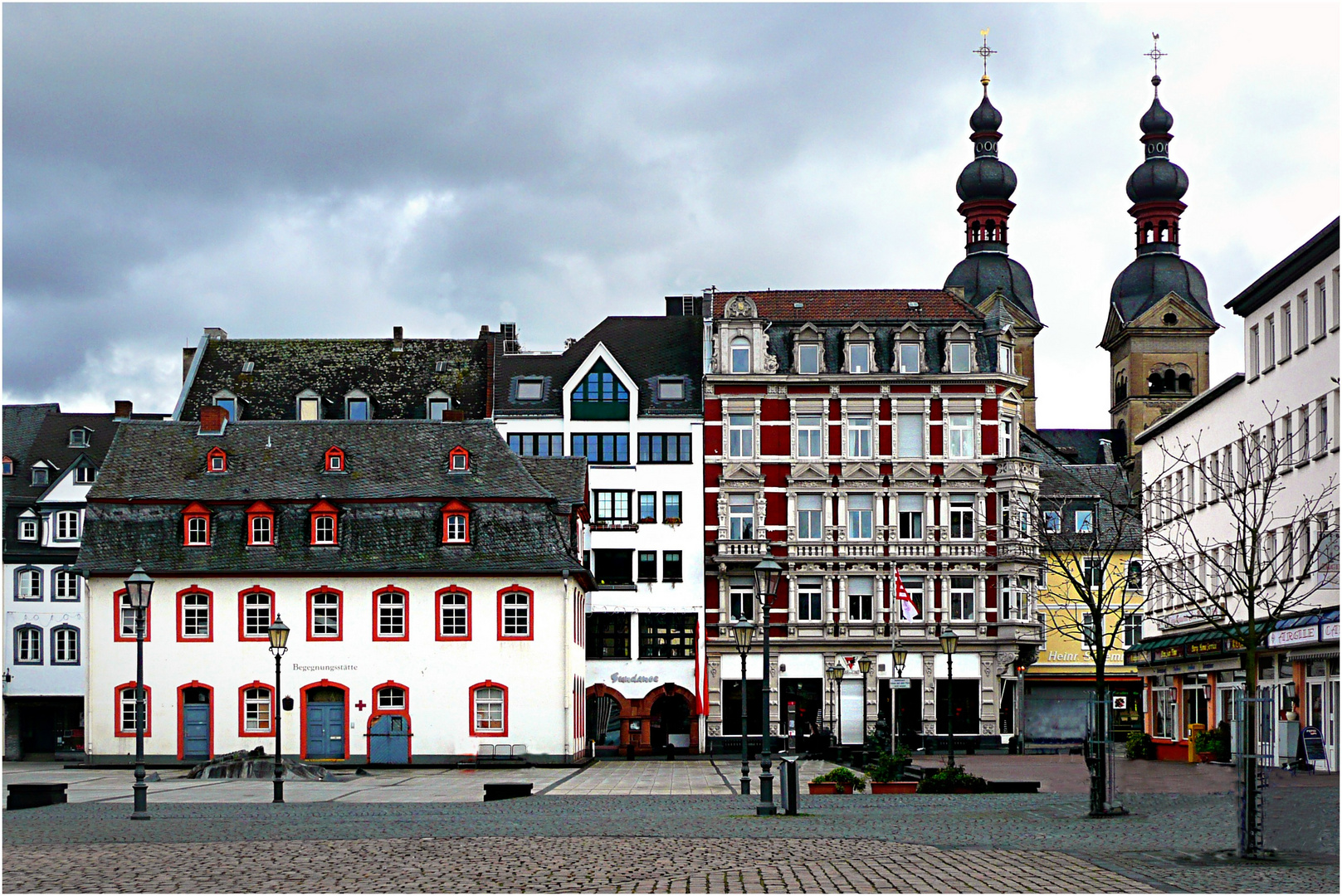 Münzplatz mit Blick zur Liebfrauenkirche Koblenz