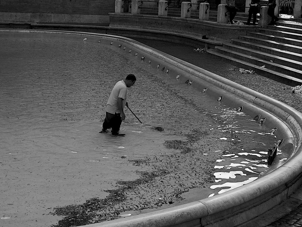 Münzsammlung in der Fontana di Trevi