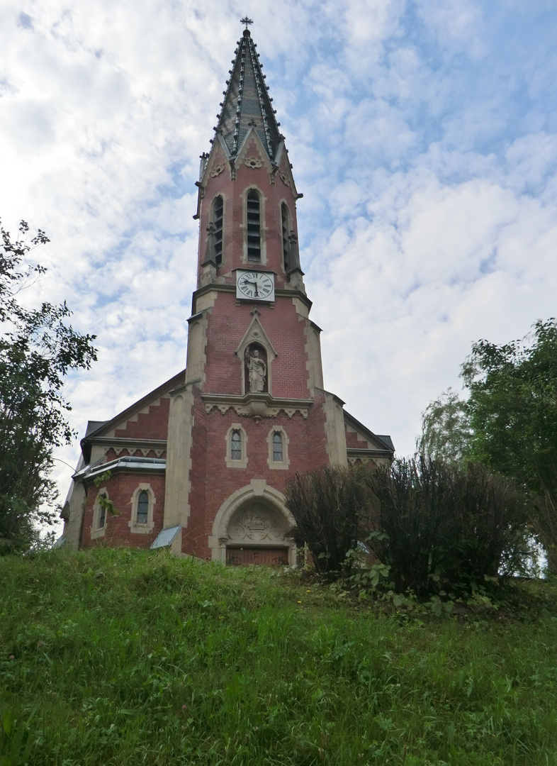 Mürzzuschlag die Heilandskirche .....