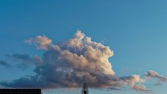 Müssten Stratocumulus-Wolken sein?!