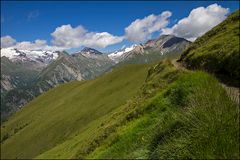 Muhs Panoramaweg mit Blick zum Großvenediger und Simonykees