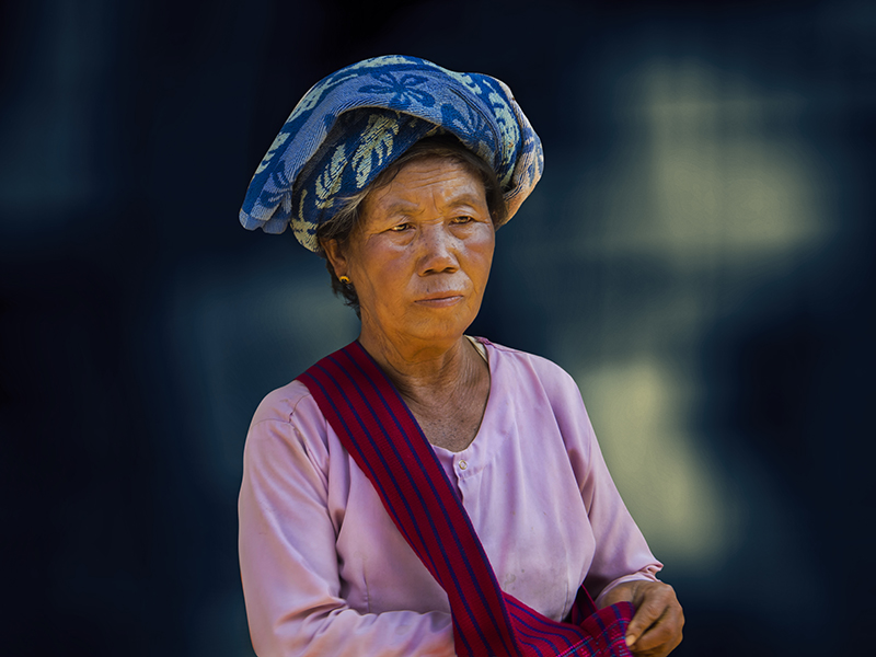 Mujer de Myanmar 