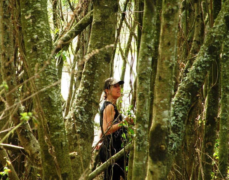 Mujer del Bosque