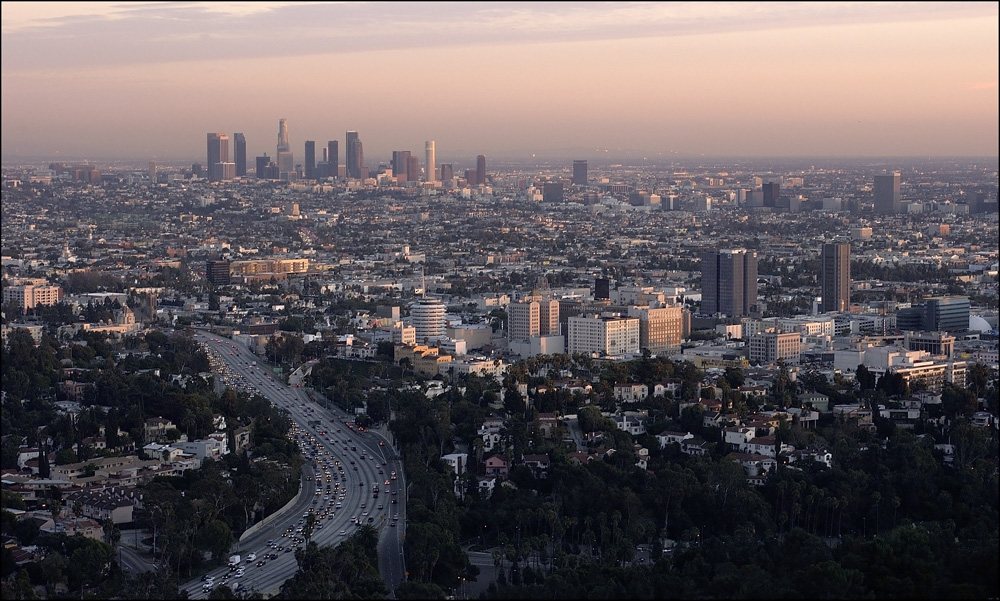 MULHOLLAND DRIVE