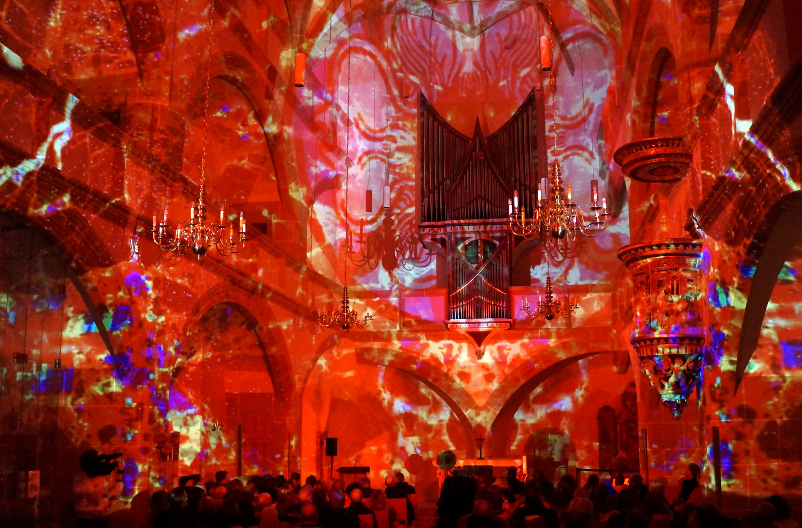 Multivisoin-Show in Luther's Schloßkapelle 1