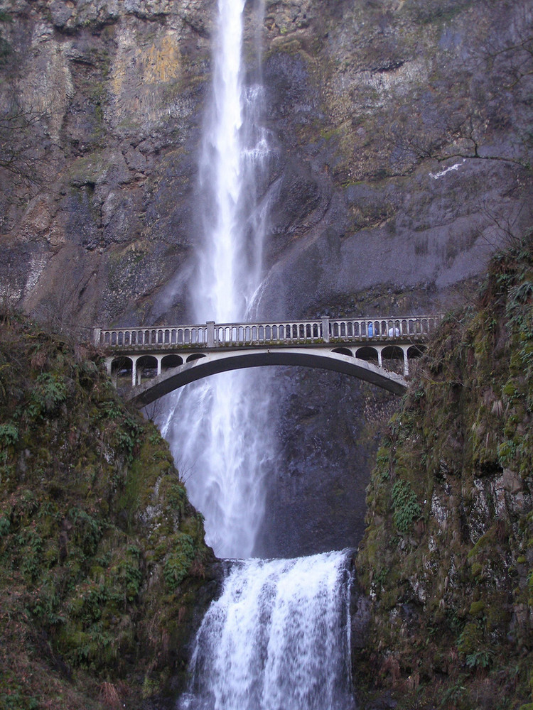 Multnomah Falls in Portland, Oregon