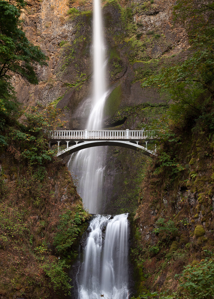 Multnomah Falls nahe Portland, Oregon, USA