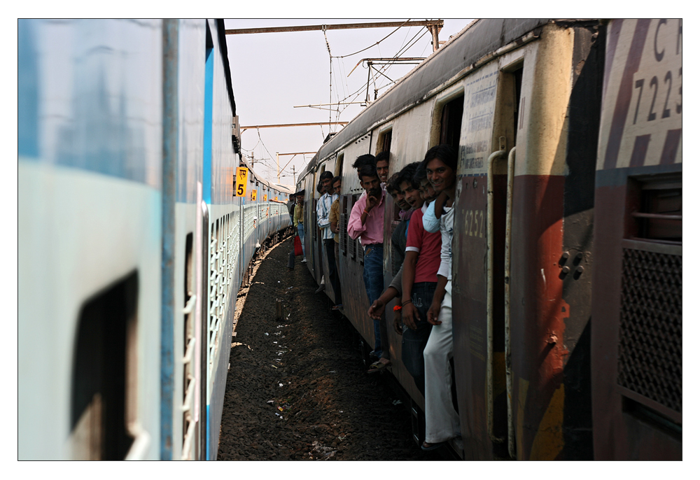 Mumbai Express No. 1 | Maharashtra, India