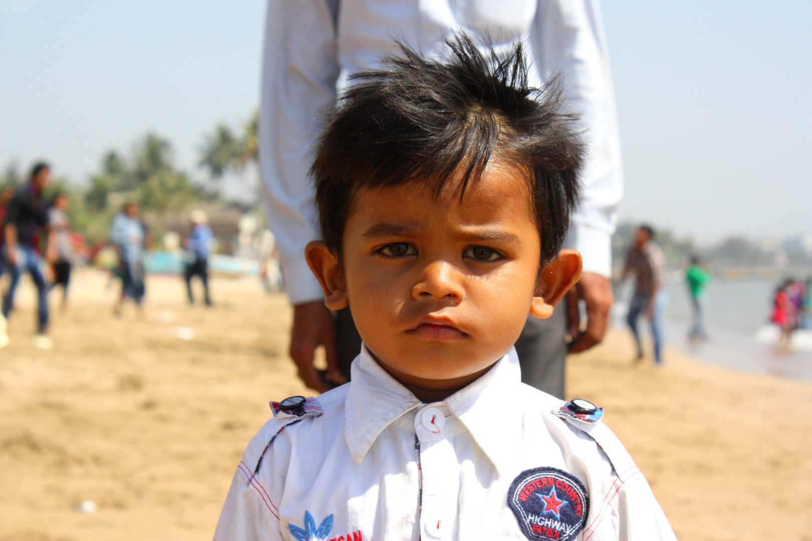 Mumbai - 'orderly chaos' III - chowpatty beach